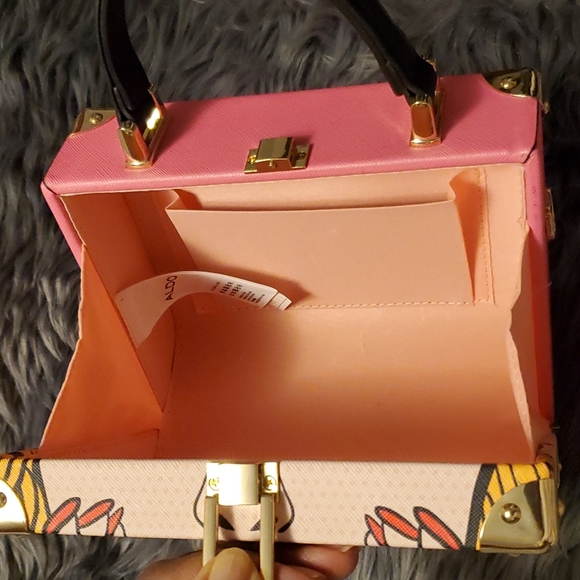 Bag - Picture 6 of 13